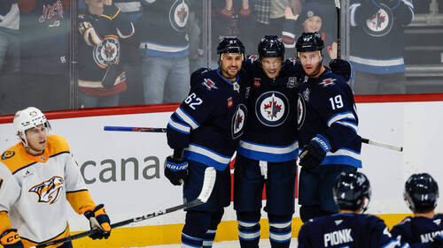 NHL: Niederreiter sonne la révolte pour Winnipeg