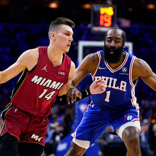 James Harden incendié par les médias