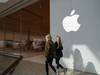 Les iPhone d'Apple souffrent, mais ses services décollent