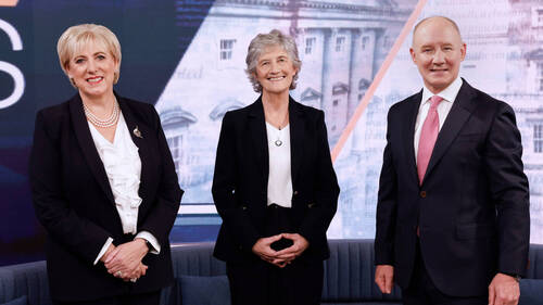 Présidentielle en Irlande: Catherine Connolly donnée gagnante