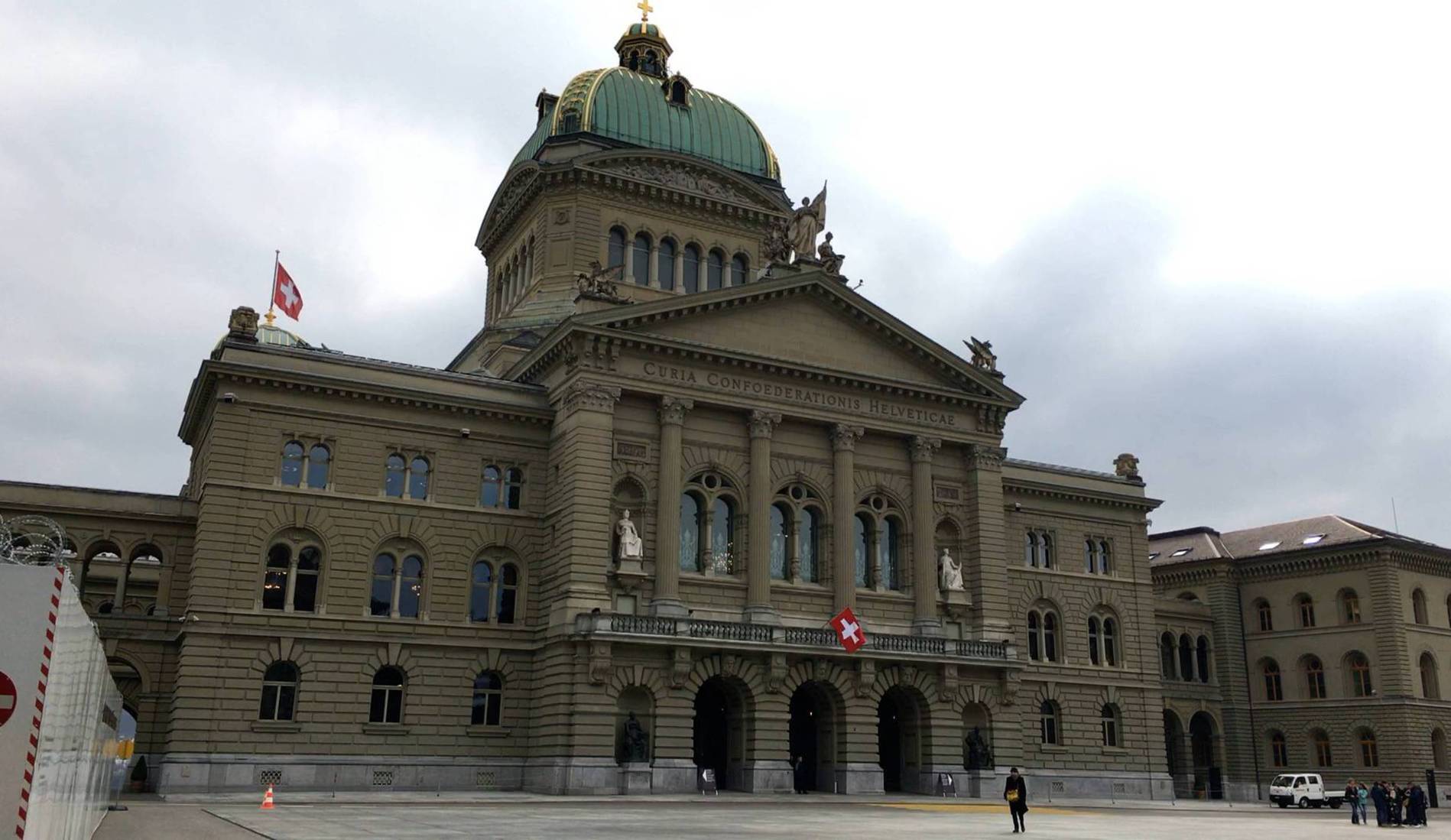 Qui sont les quatre candidats au Conseil fédéral?