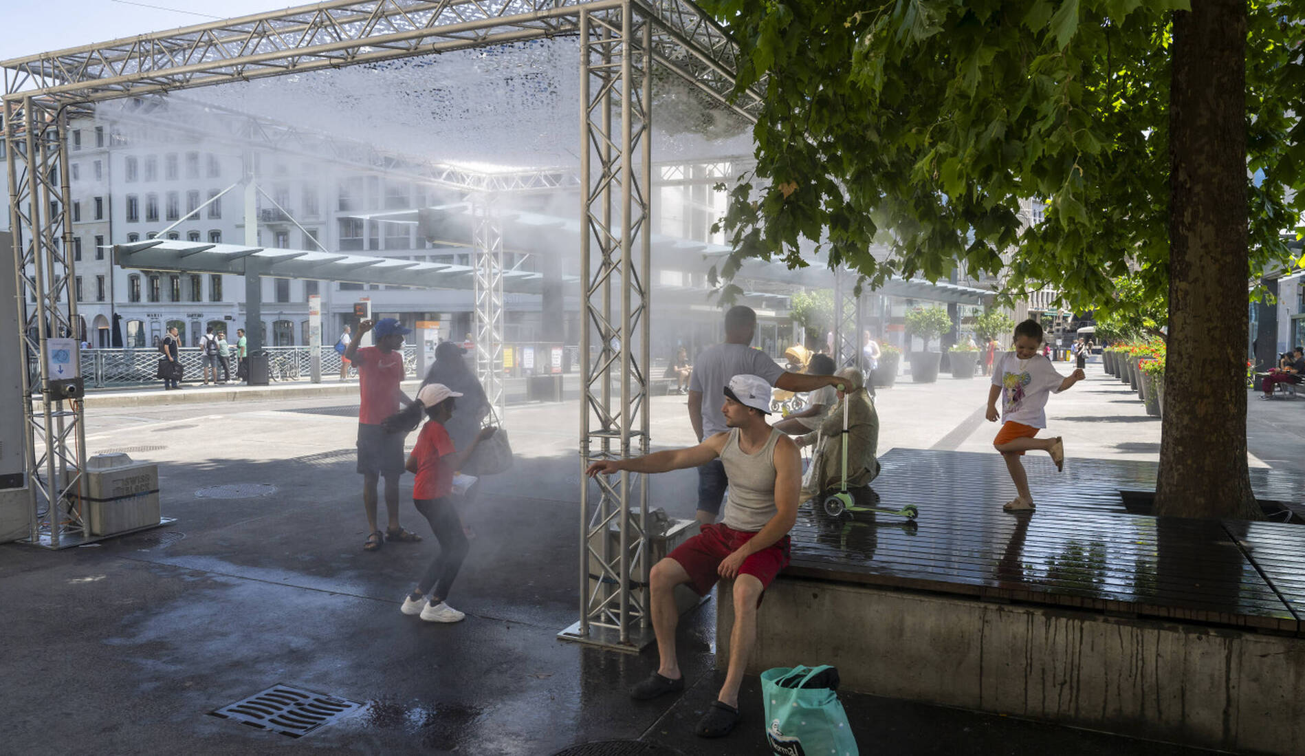Genève et Vaud ainsi que le Tessin déclenchent l'alerte canicule
