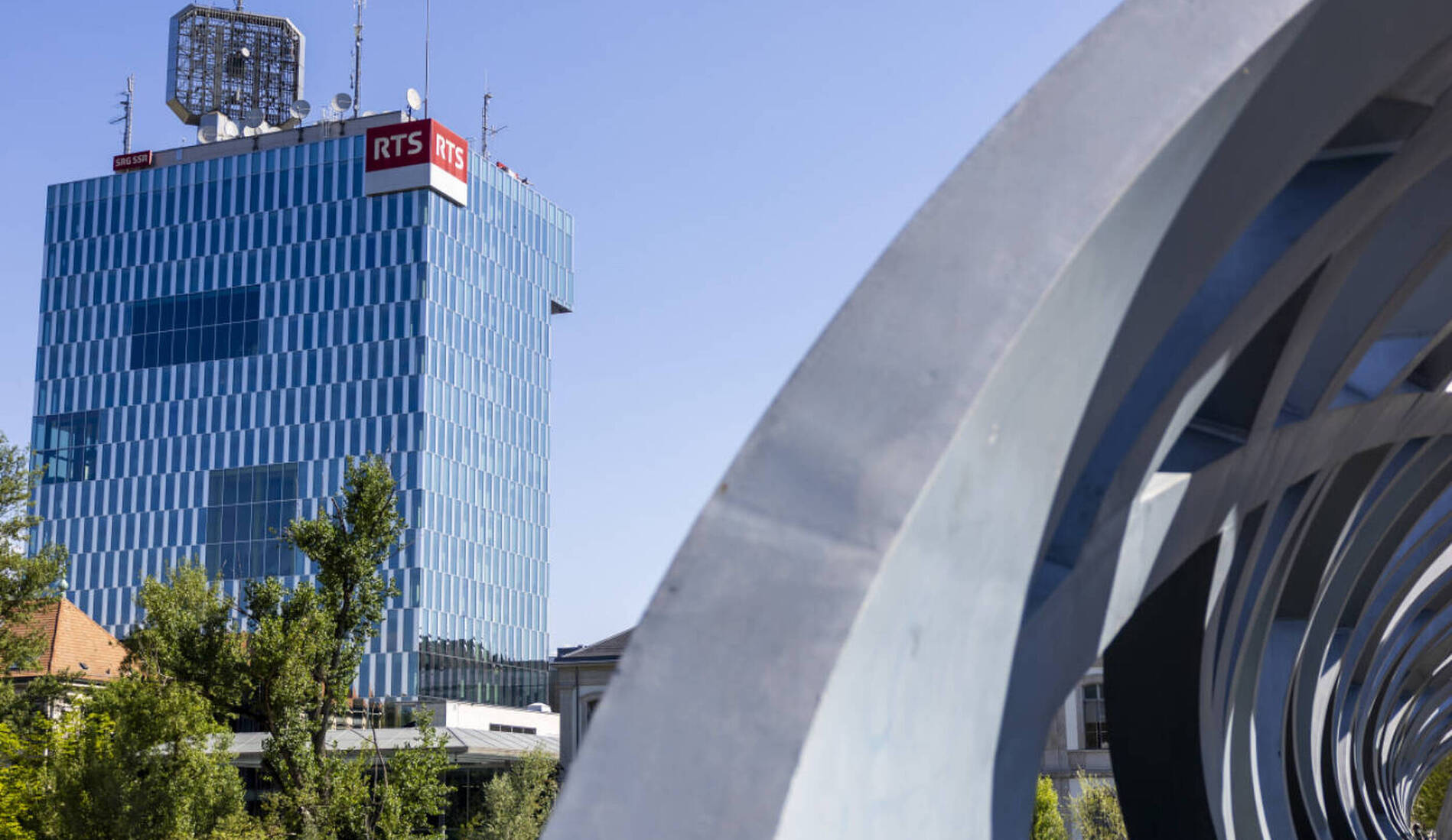 Rachat en vue de la tour RTS par la Fondation Wilsdorf