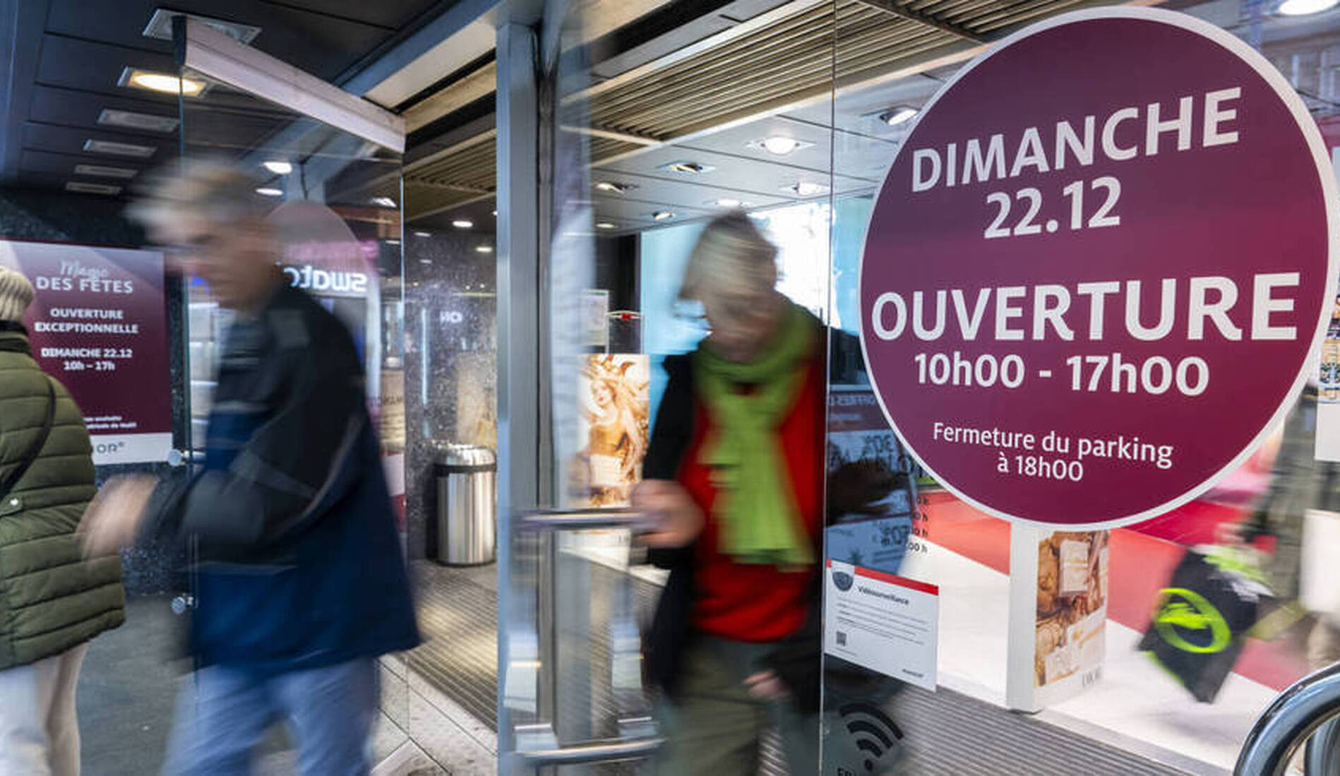 Ouvertures dominicales des magasins: référendum déposé