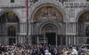 Dans une prison de Venise, le pape plaide pour plus de dignité