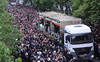 Début des processions funèbres pour le président iranien Raïssi