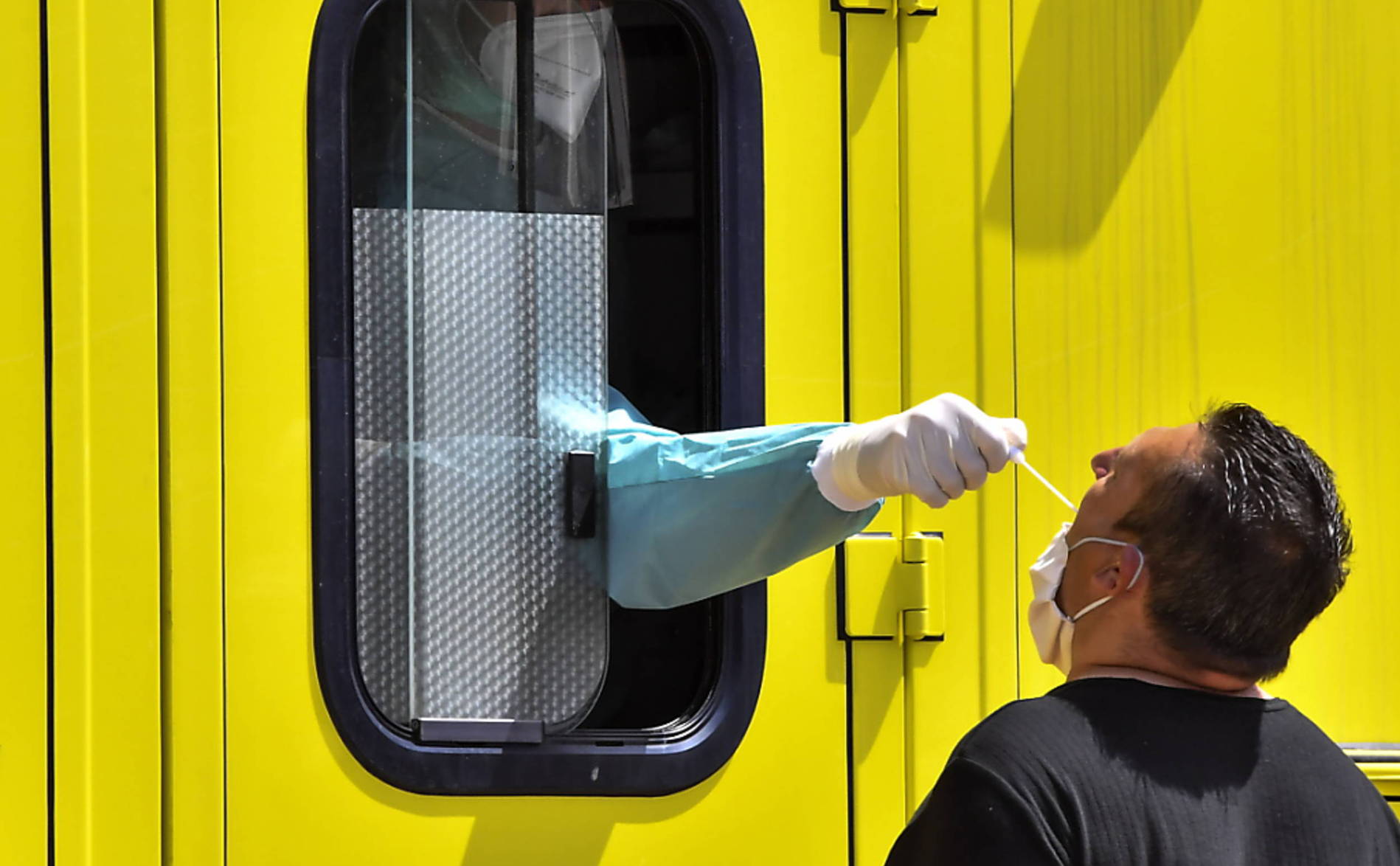 La Suisse compte 37'992 nouveaux cas de coronavirus en 24 heures