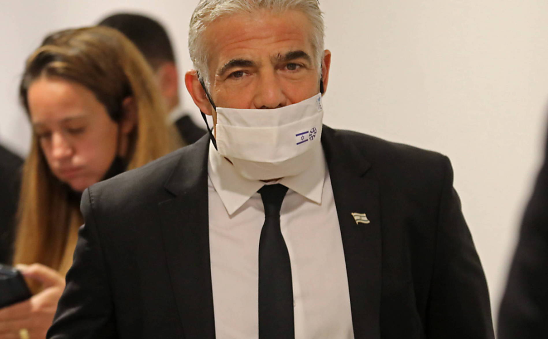 1ère rencontre de l'israélien Lapid avec un dirigeant palestinien