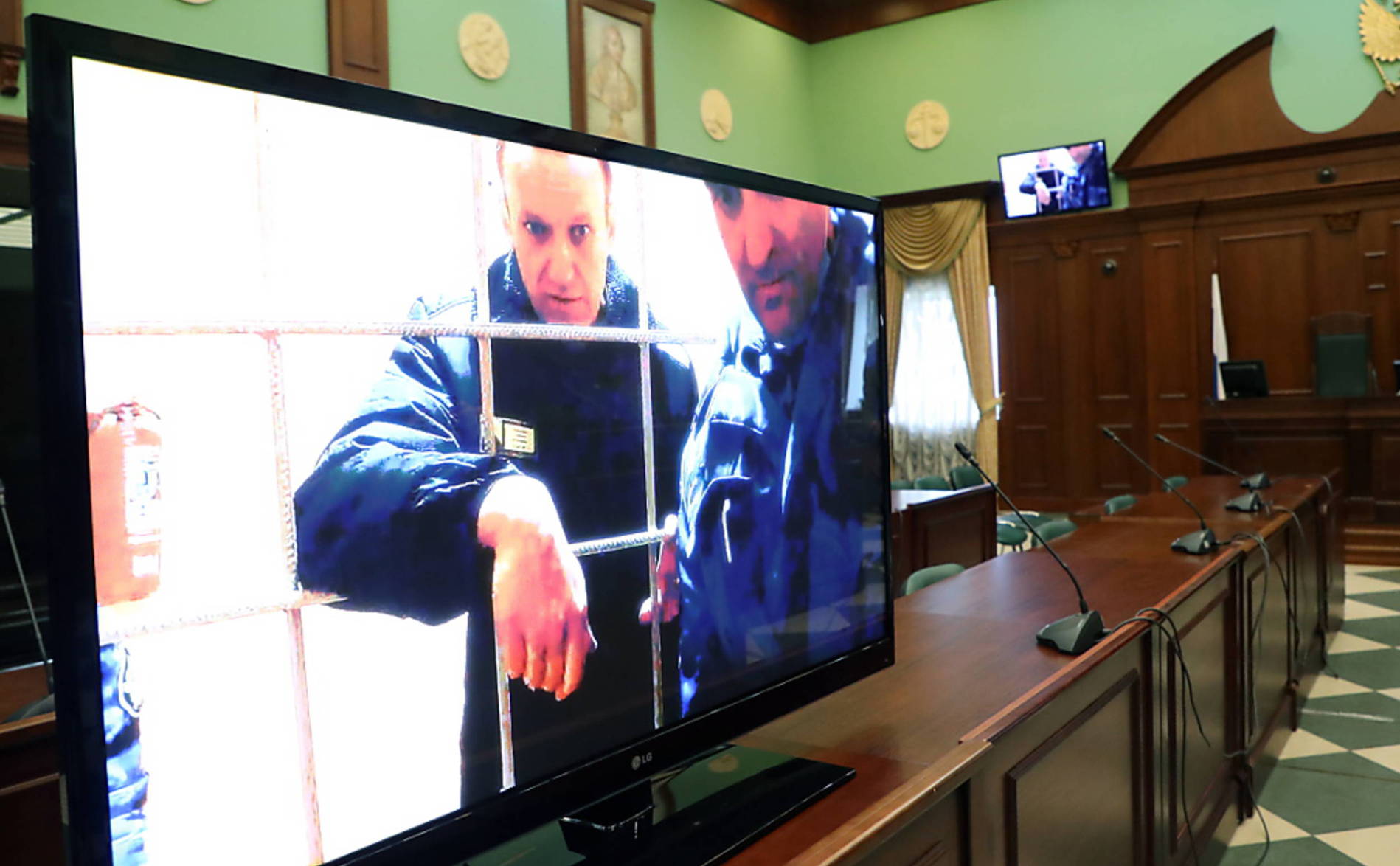 Le procès en appel de l'opposant russe Navalny renvoyé au 24 mai