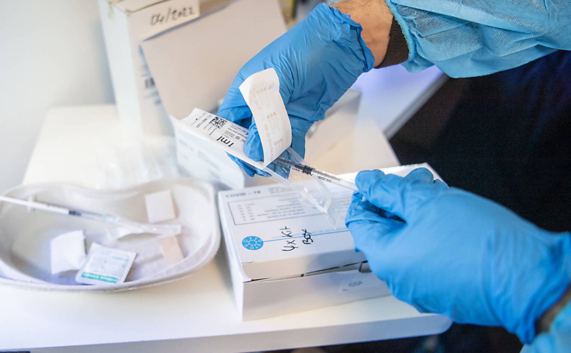 Modélisation: 20 millions de morts évités en 2021 grâce aux vaccins