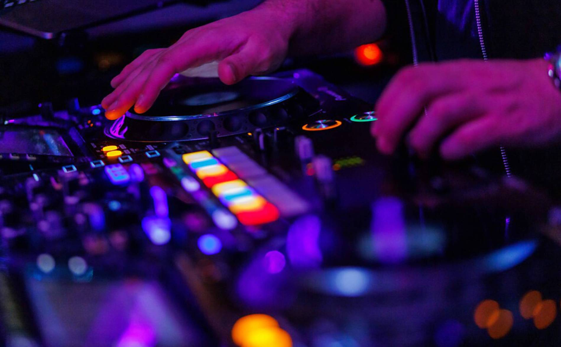 Une Suissesse décède lors d'une fête techno illégale en Espagne
