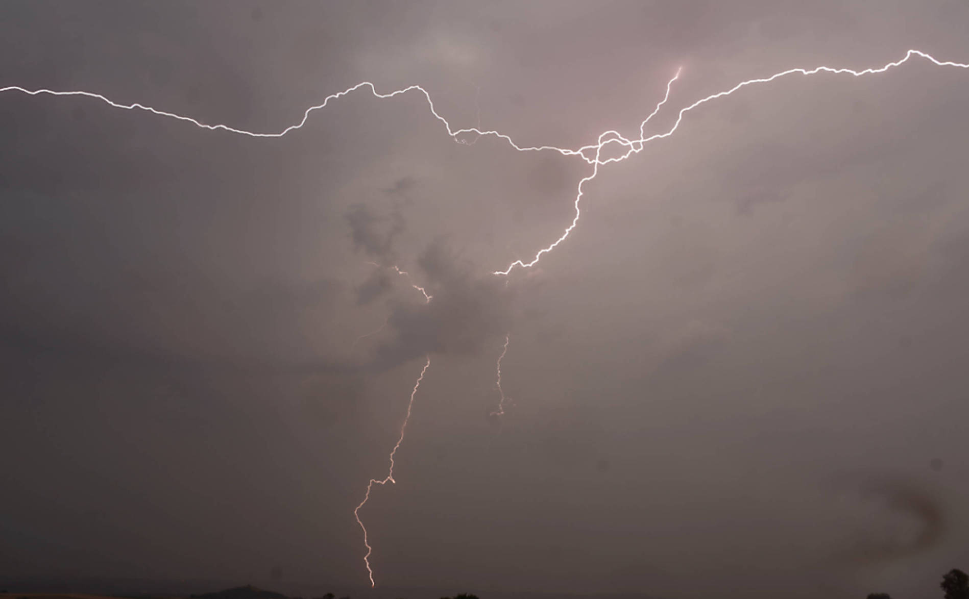 De fortes pluies touchent plusieurs endroits de Suisse