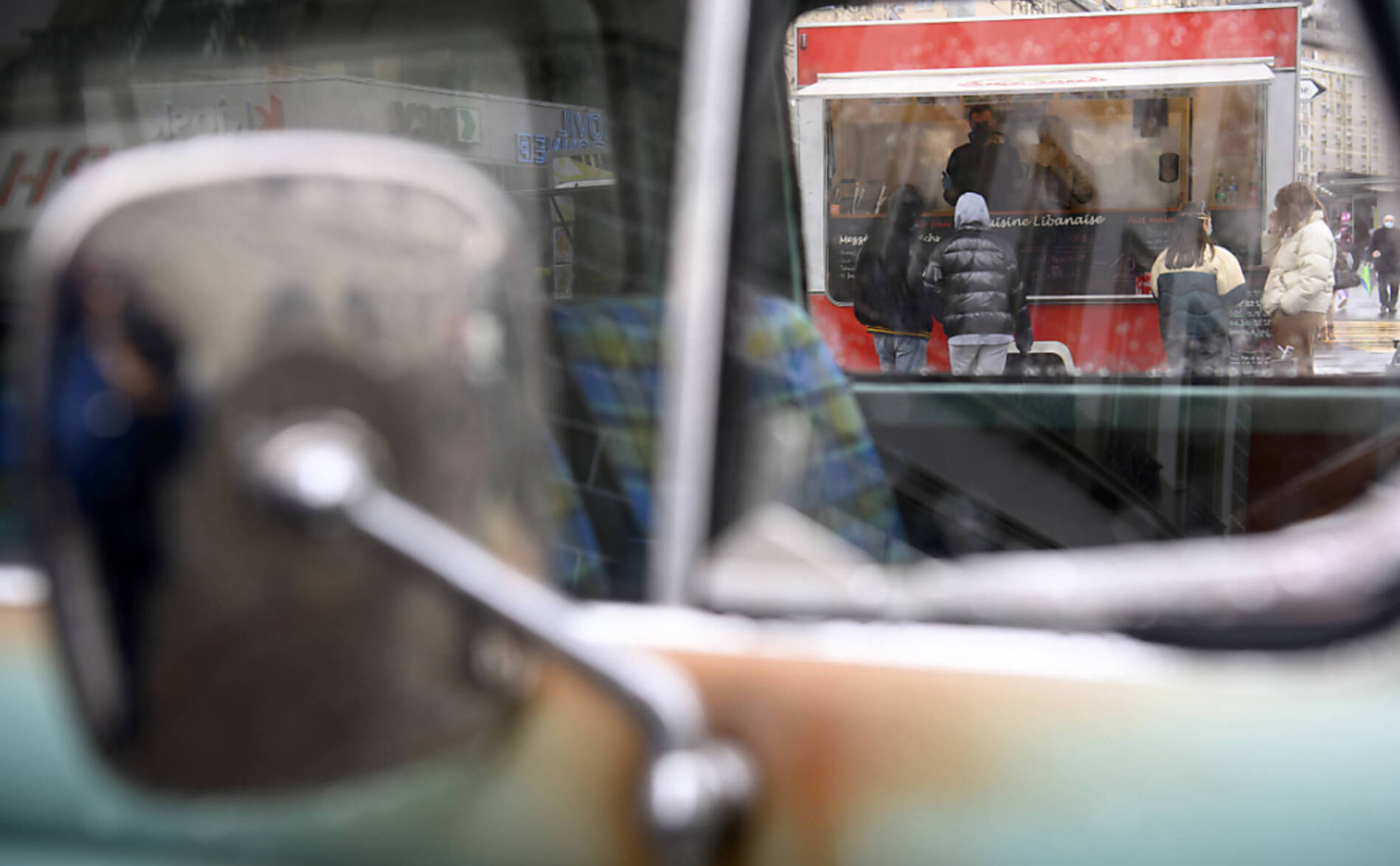 Mets à l'emporter: campagne en faveur de la vaisselle réutilisable