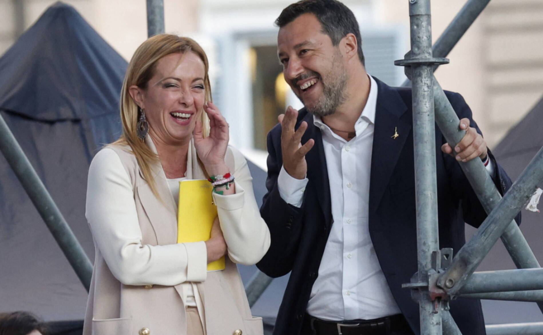 Favorite des législatives, l'extrême droite fait son show à Rome