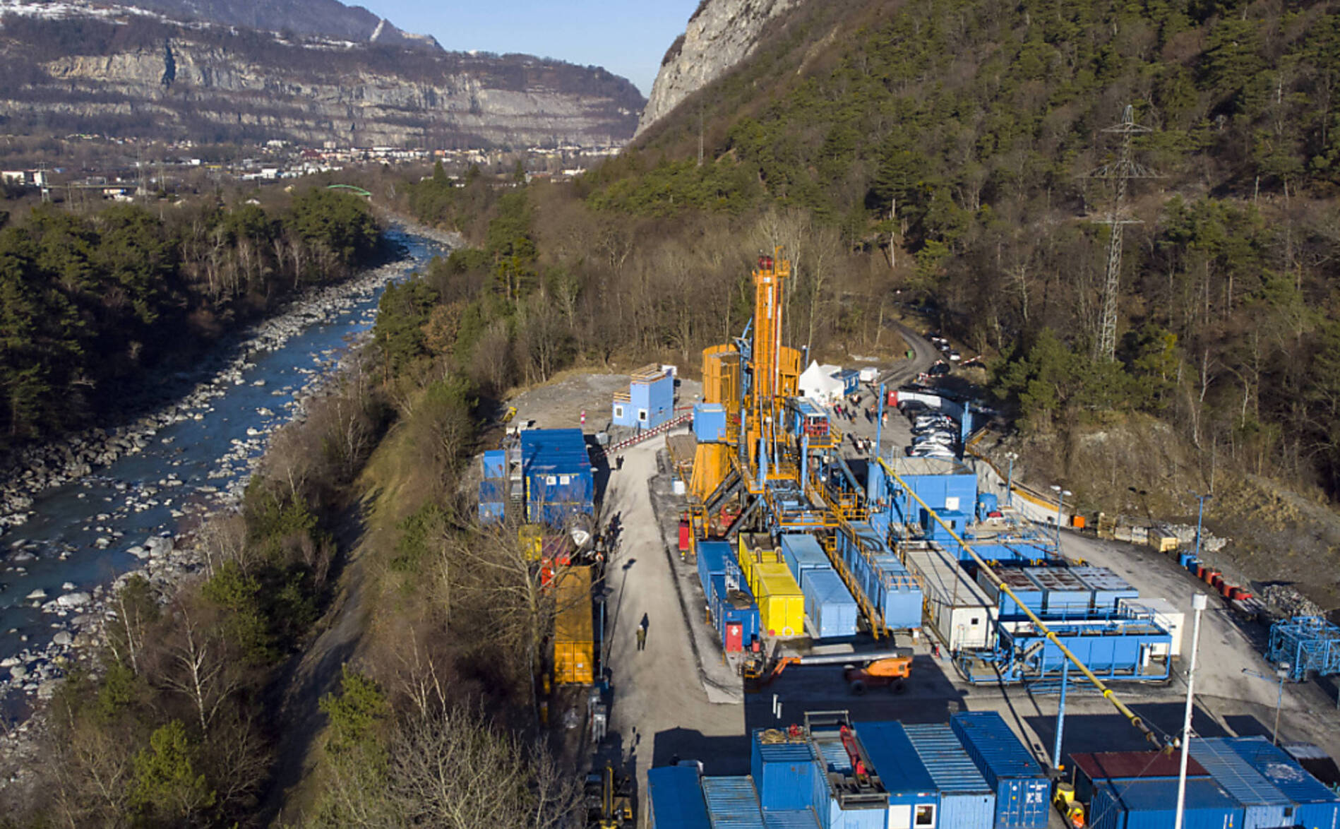 Le projet de géothermie profonde suspendu à Lavey (VD)