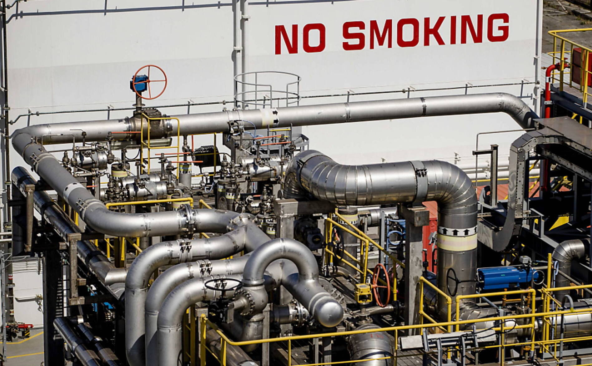 Le prix du gaz chute fortement en Europe
