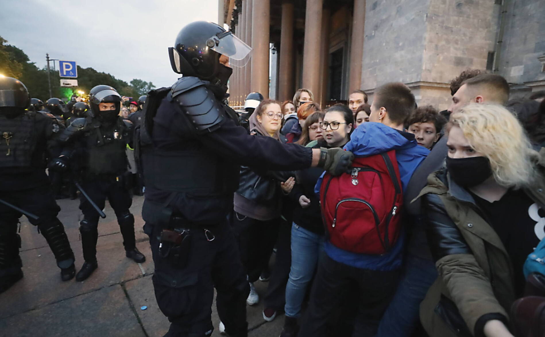 Mobilisation en Russie: un chargé du recrutement blessé par balles