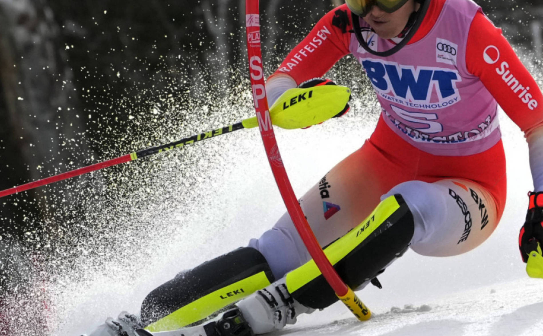 Slalom: Holdener juste derrière Shiffrin