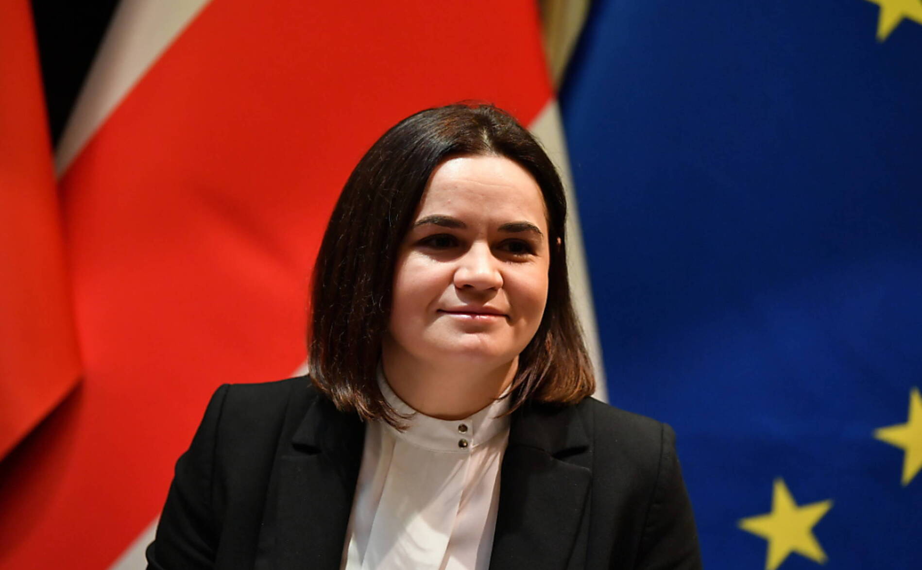 Début du procès par contumace de l'opposante en exil Tikhanovskaïa
