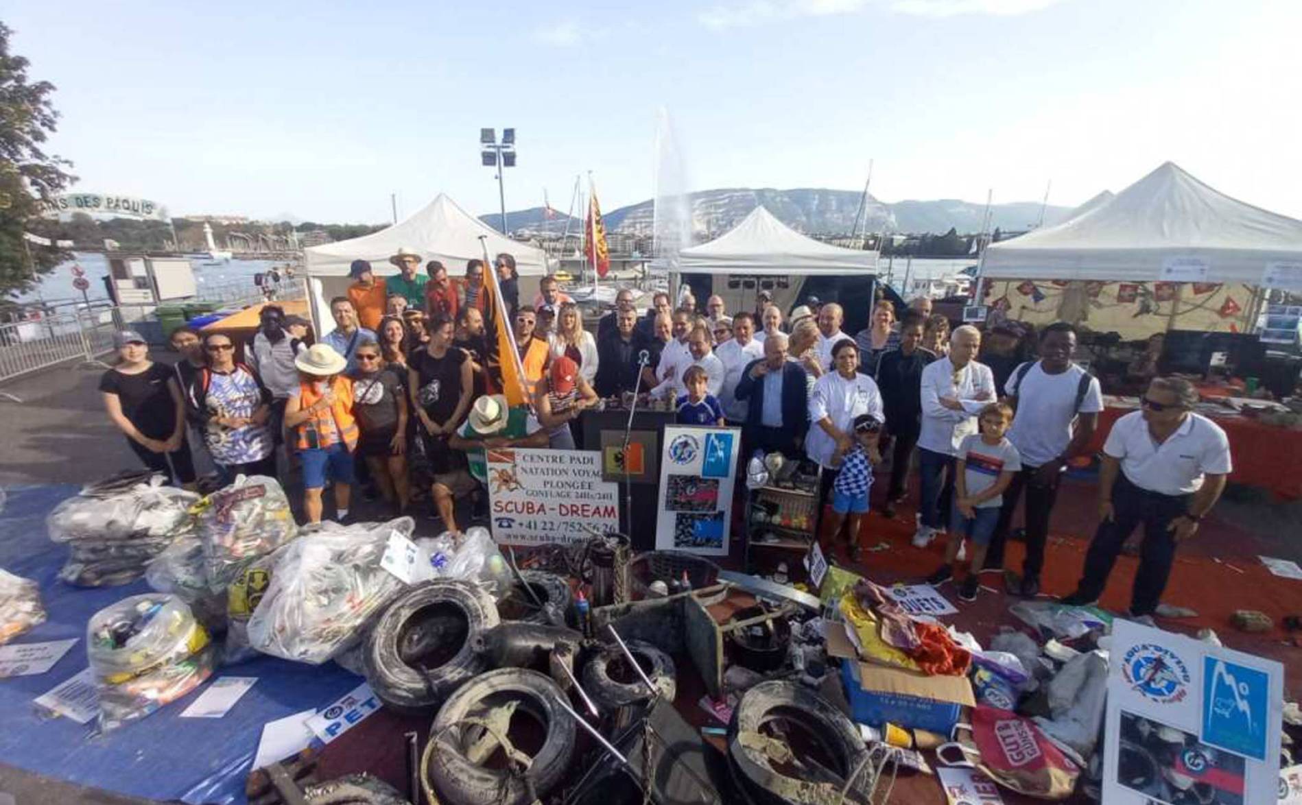 Environ 950 kg de déchets ramassés dans le Léman par des bénévoles