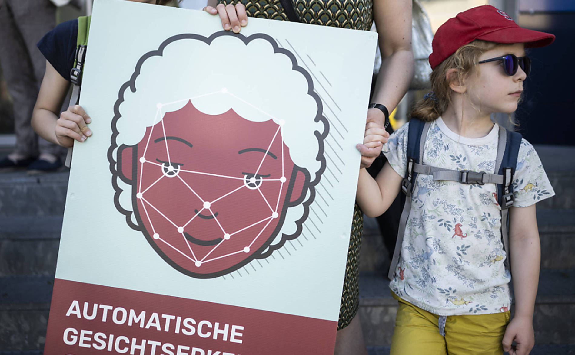 Une majorité de candidats opposés à la reconnaissance faciale