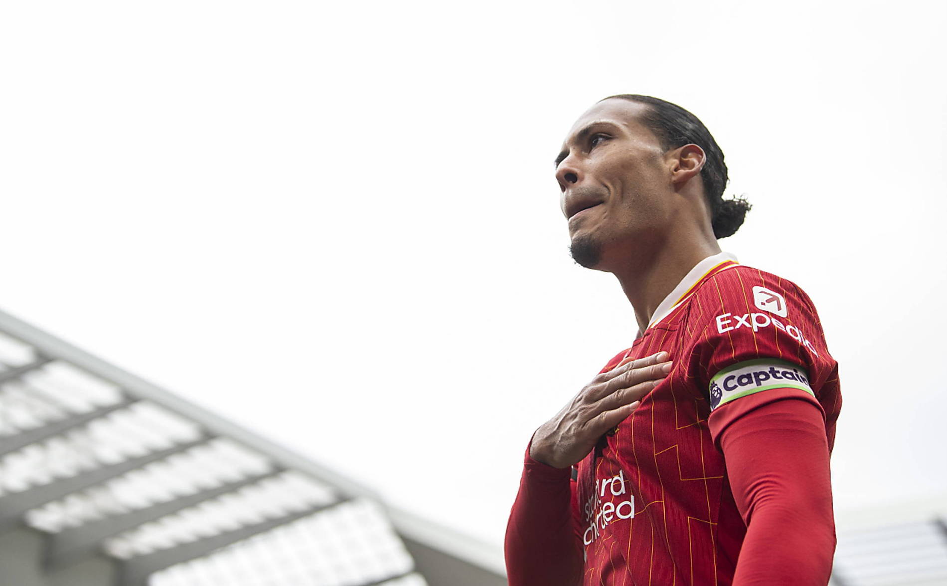 Virgil van Dijk prolonge de deux saisons avec Liverpool
