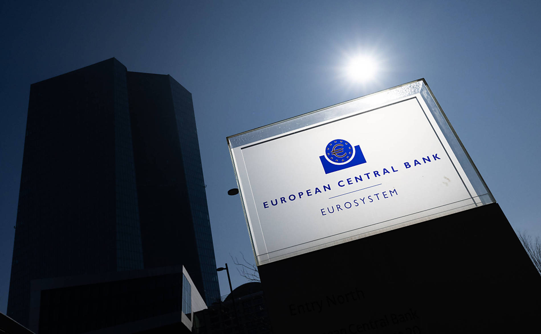 La BCE abaisse son taux directeur de 25 points de base, à 2,25%