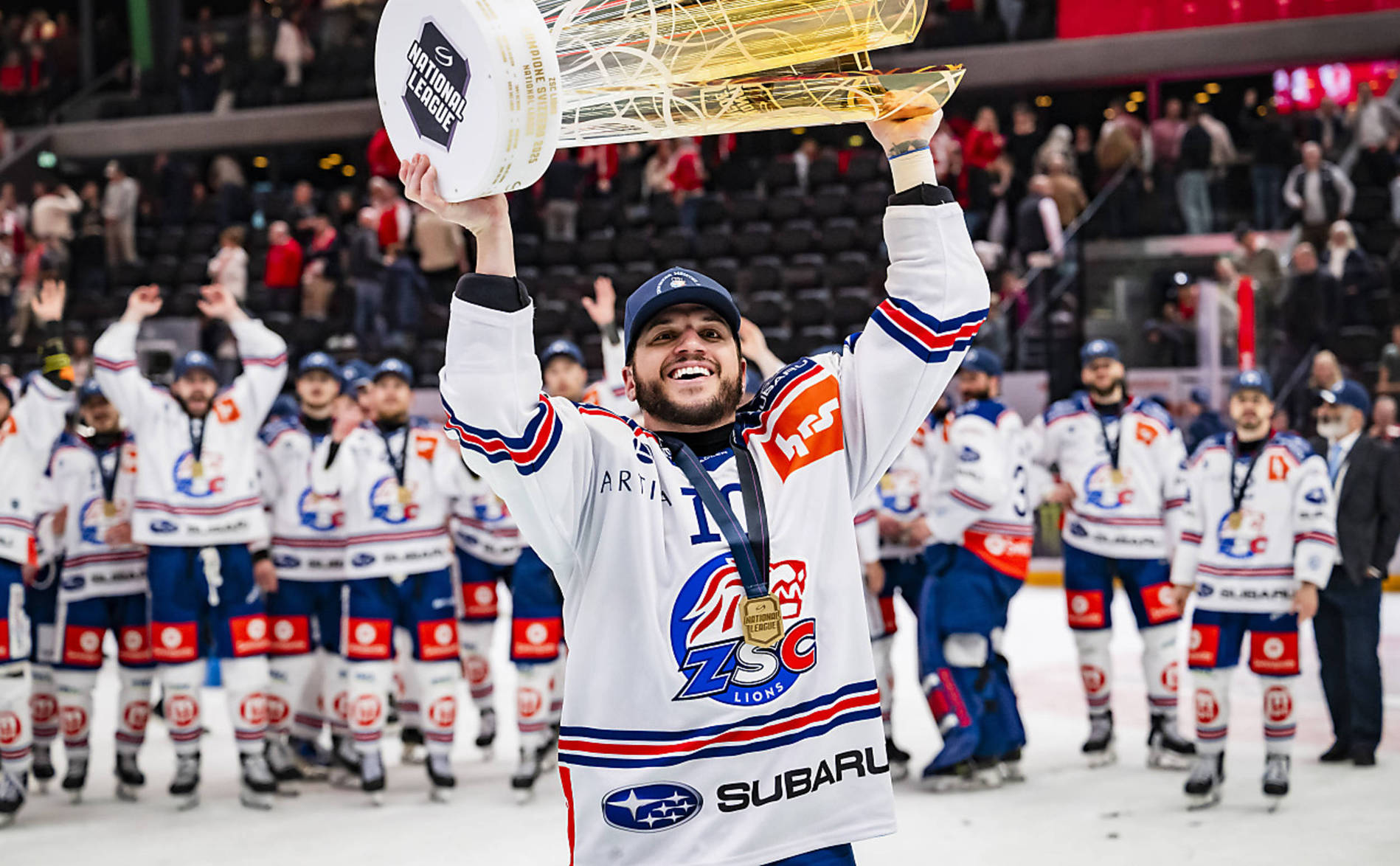 Huit finalistes des play-off appelés en équipe nationale