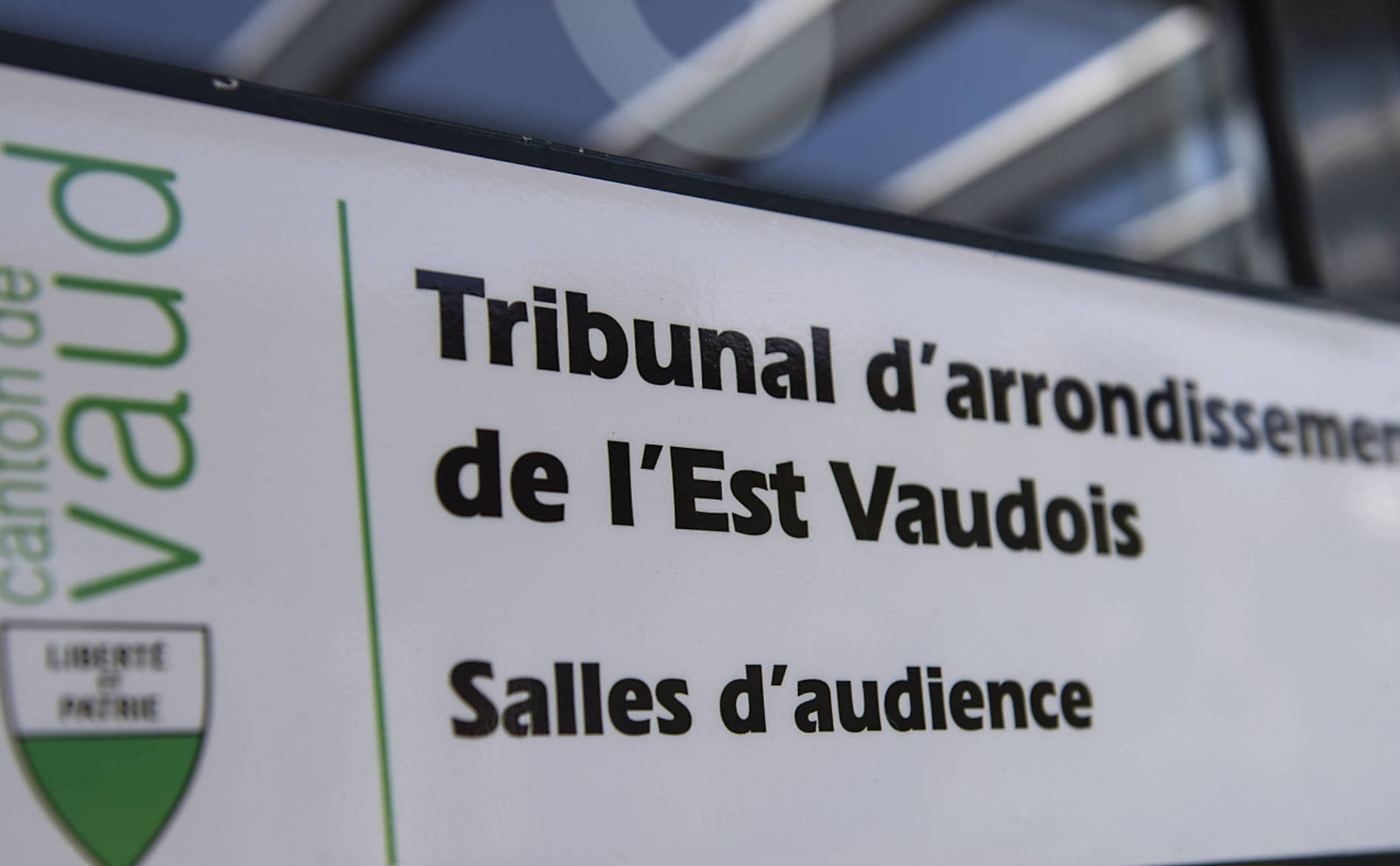 Un policier vaudois face à la justice pour avoir tiré sur un piéton