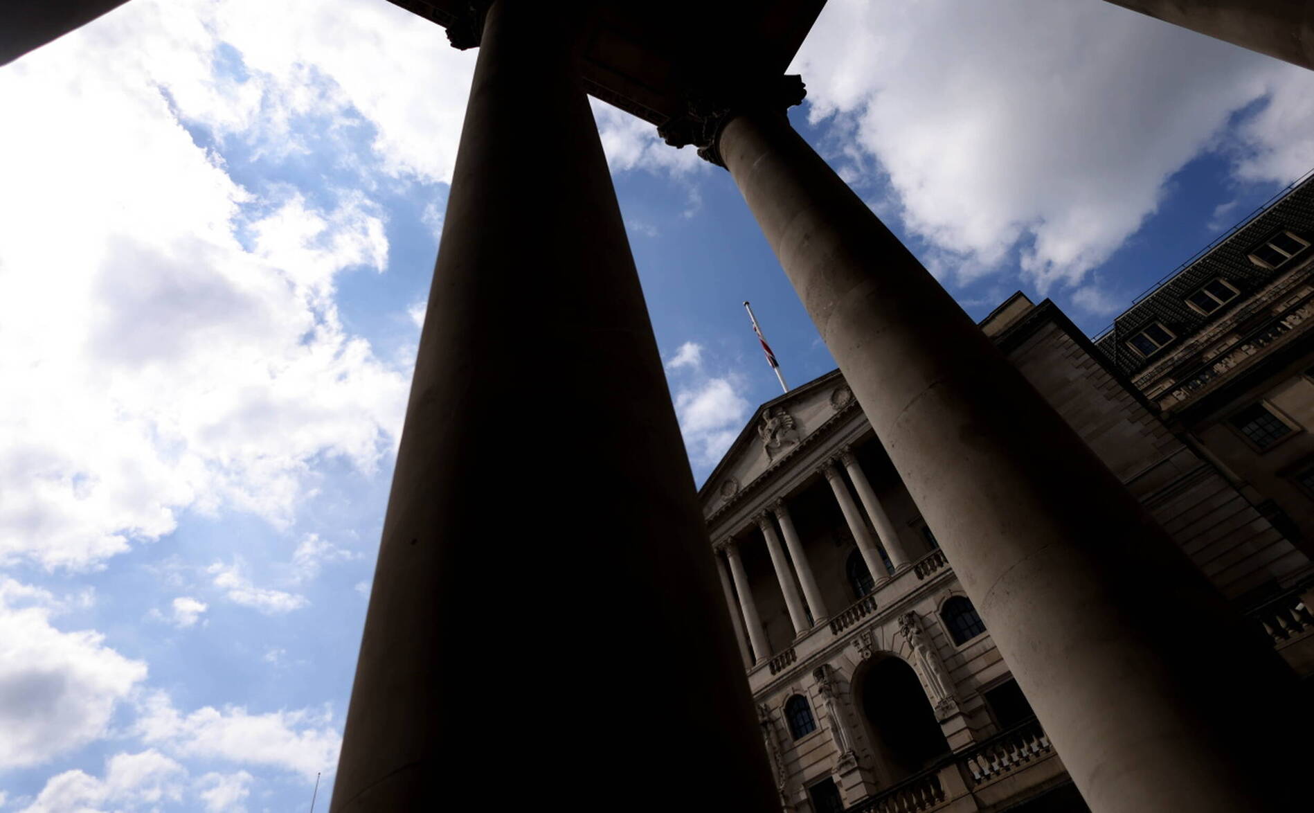La Banque d'Angleterre maintient son taux directeur à 4,25%
