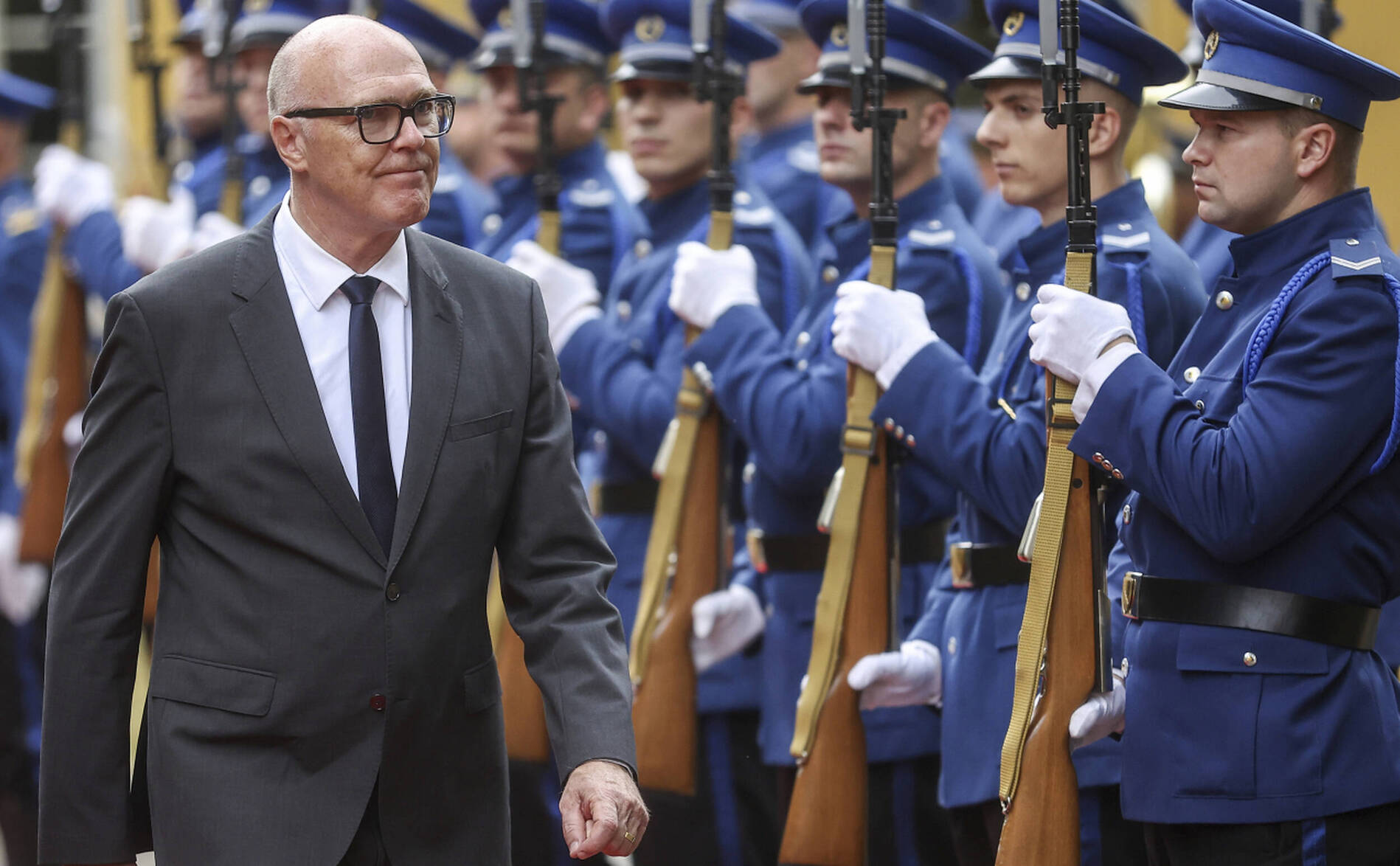 Martin Pfister souligne l'importance de la Swisscoy au Kosovo