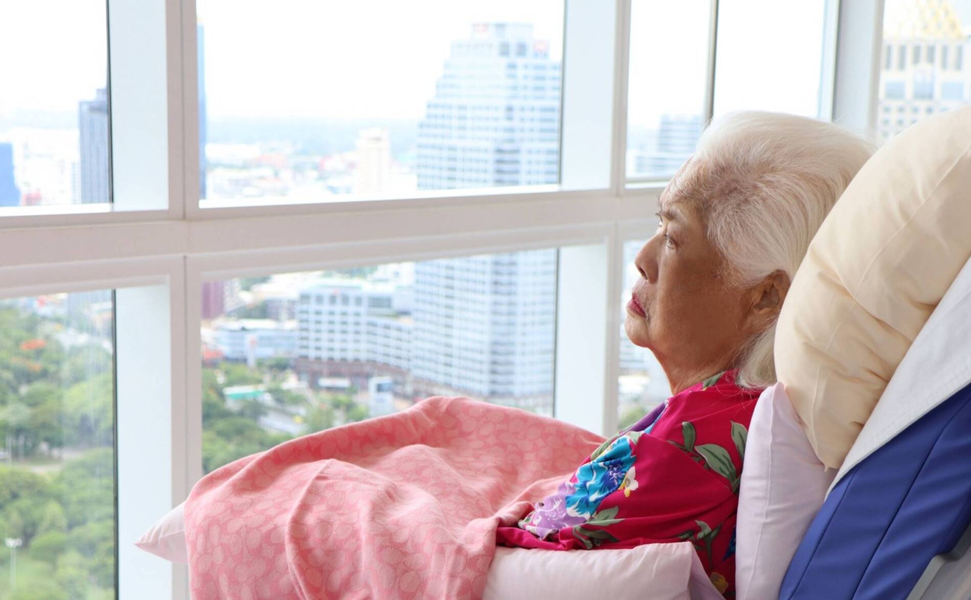 Thaïlande: décès de la reine mère Sirikit