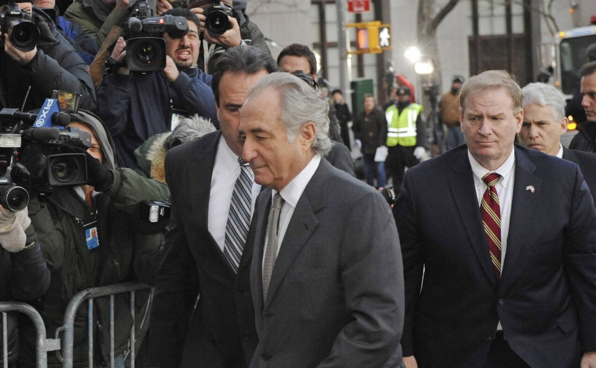 HSBC: charge de près d'un milliard d'euros liée à l'affaire Madoff