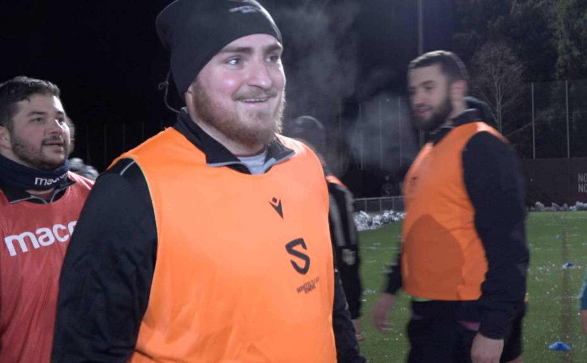 Menuisier et joueur au Servette RC, le quotidien animé de Maxence Gisclard
