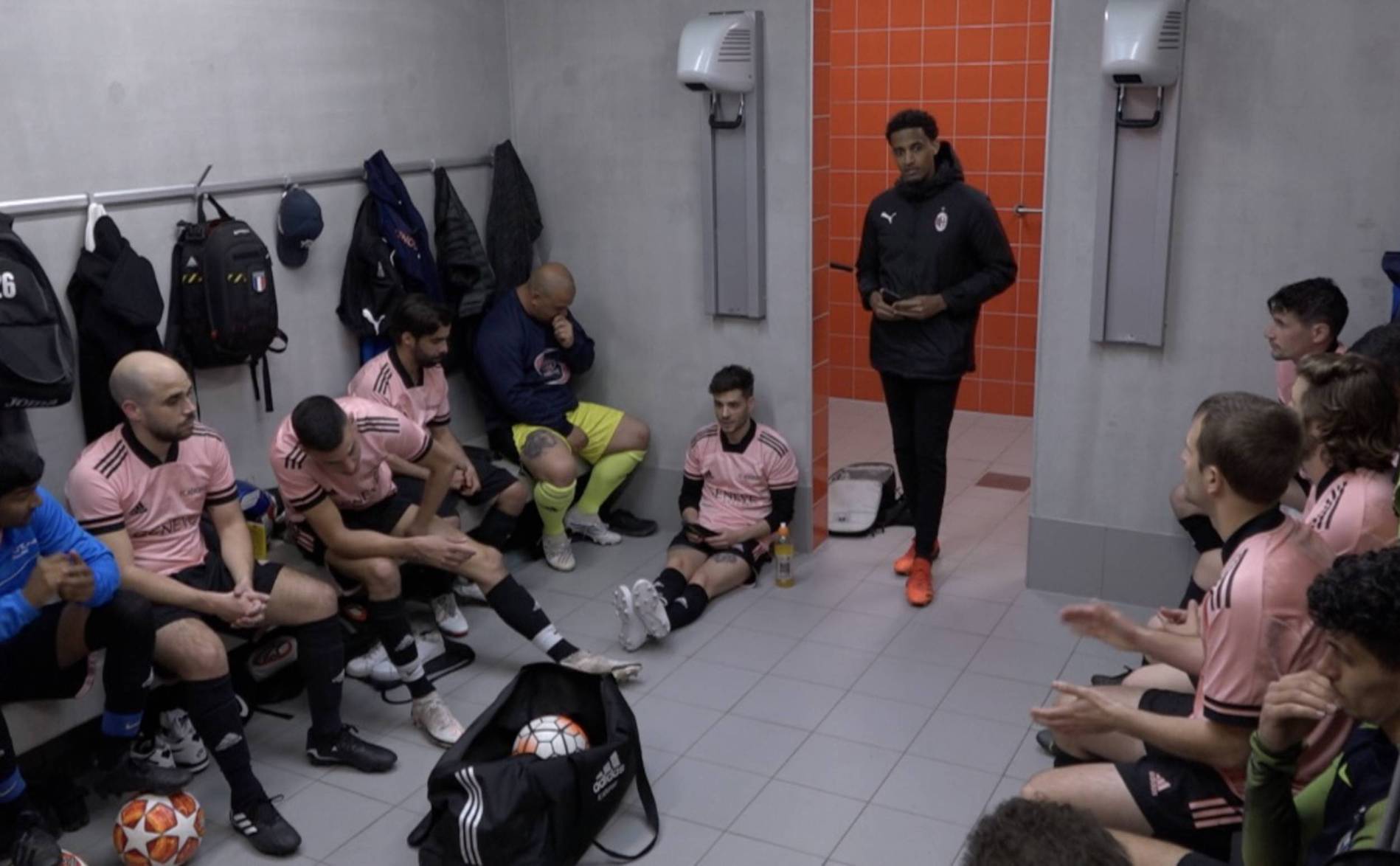 Le football corporatif ne cesse d'attirer des joueurs