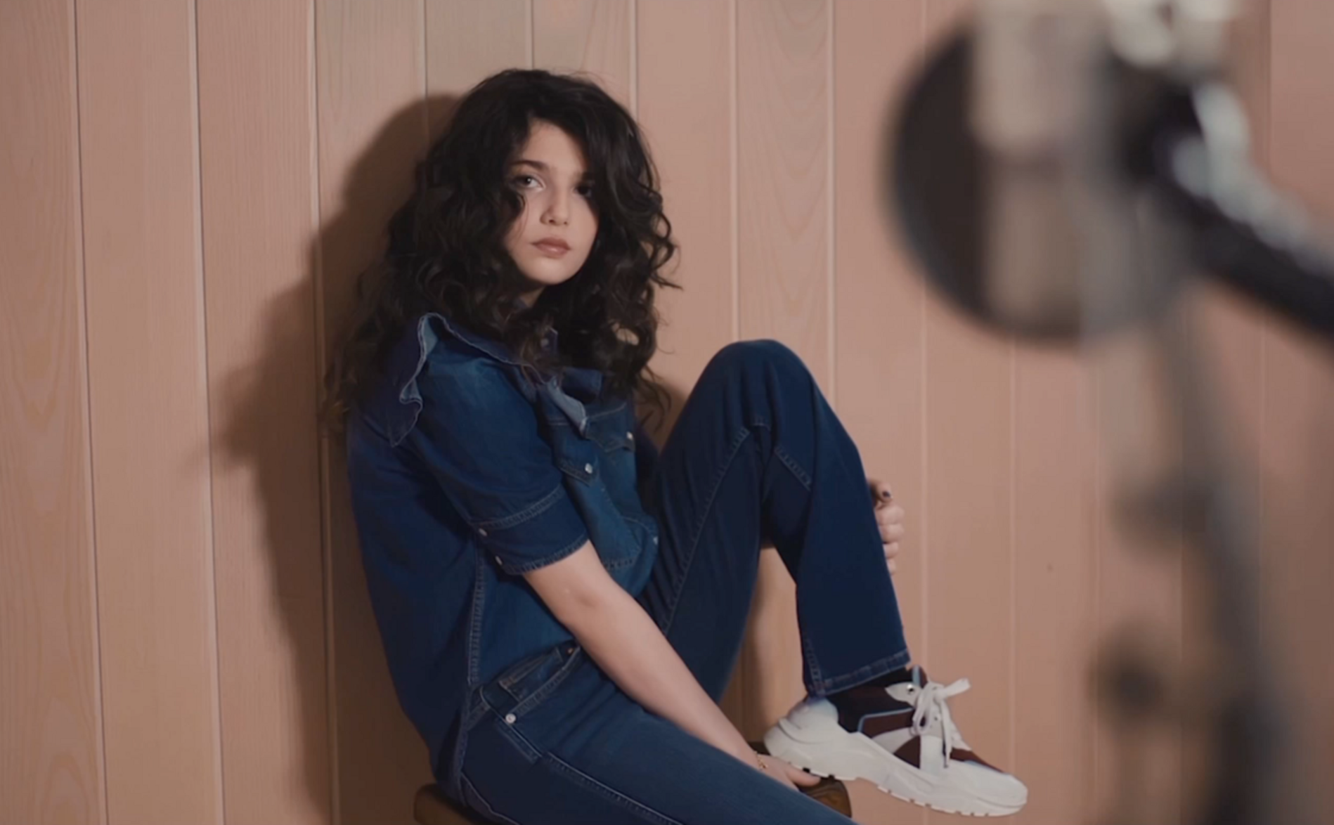Noa R. sort un «chagrin d’amitié» et montre son potentiel