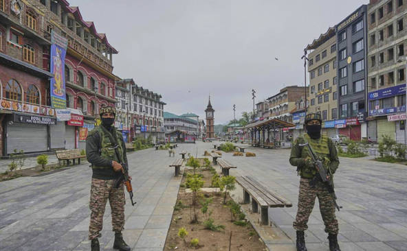 L'Inde rapporte de nouvelles attaques pakistanaises sur son sol