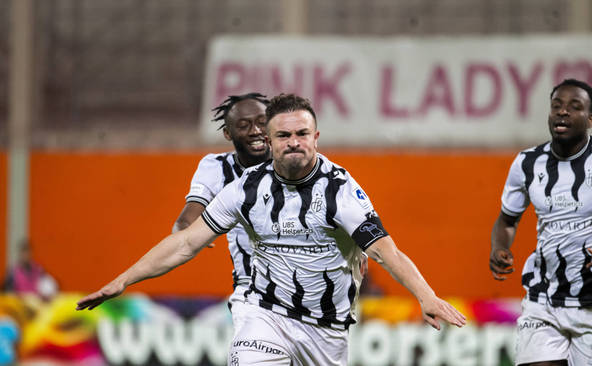 Bâle fonce vers le titre grâce à un immense Shaqiri