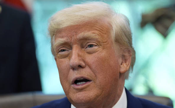Pourparlers Chine/Etats-Unis: Trump salue les progrès