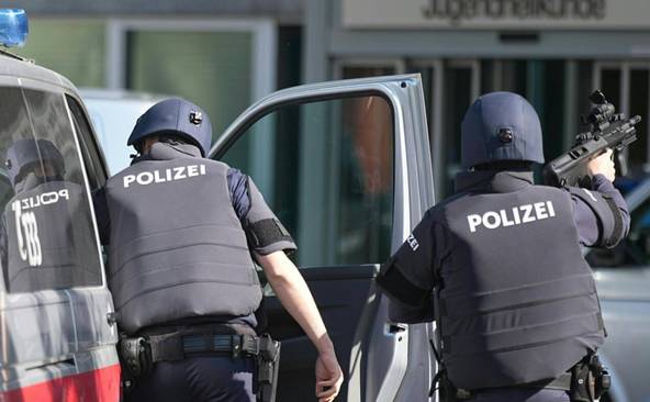 Plusieurs morts dans une école en Autriche après des tirs (médias)