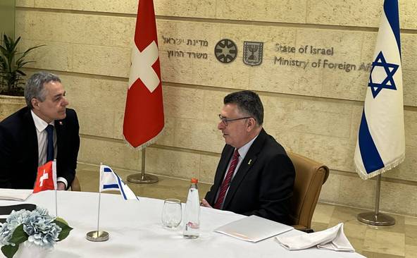 Premier ministre palestinien à Ignazio Cassis: « nous survivons »