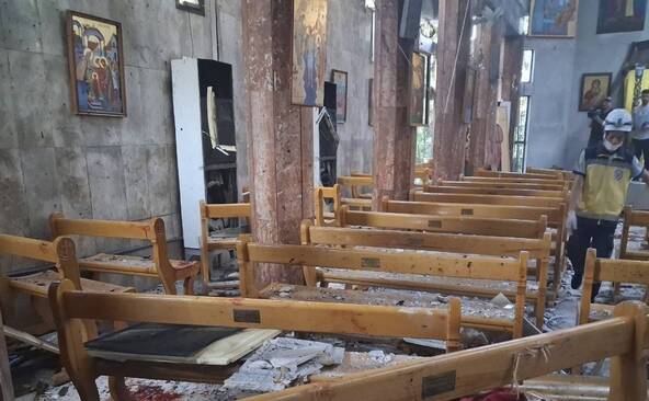 Attentat dans une église de Damas: au moins 15 morts