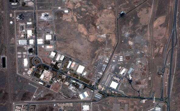 Iran: Israël a frappé dimanche « des dizaines de cibles militaires »