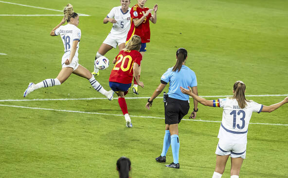 Euro dames 2025: l'Espagne trop forte pour les Suissesses