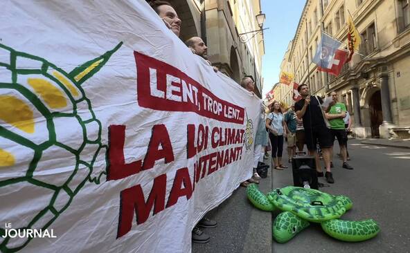 Climat: des associations demandent aux politiques d’agir