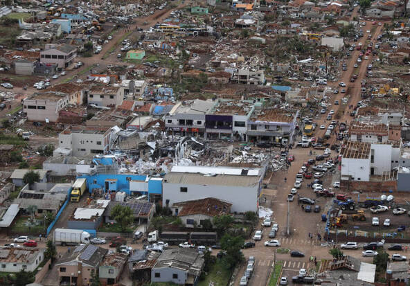 Une tornade fait six morts et 750 blessés dans le sud du Brésil