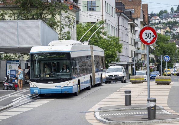Les Zurichois restreignent le droit des grandes villes au 30 km/h
