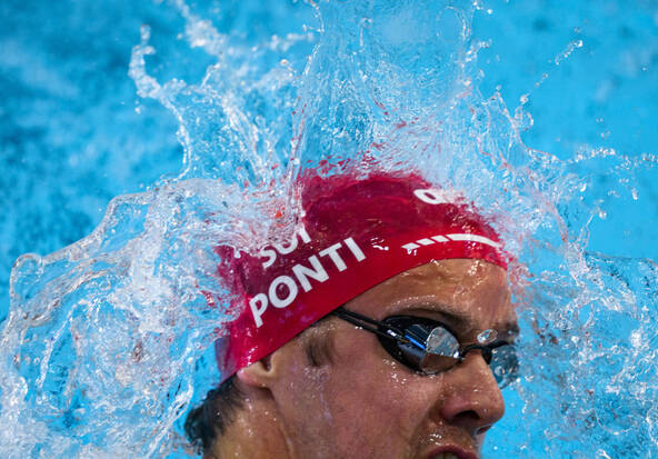 Noè Ponti en or sur 100 m 4 nages