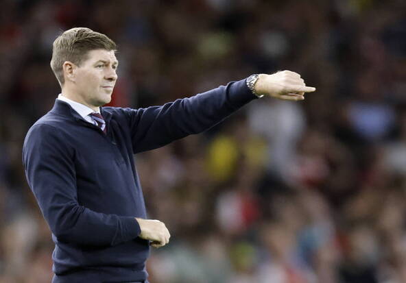 Championnat anglais: Gerrard presse Salah de rester à Liverpool