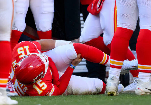Les Chiefs manquent les play-off, Mahomes blessé aux ligaments